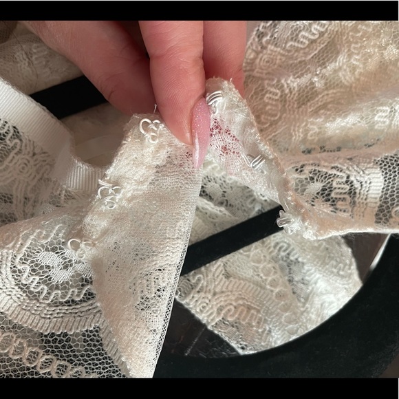 Long sleeve backless white/ivory jumpsuit (4) - Picture 8 of 16